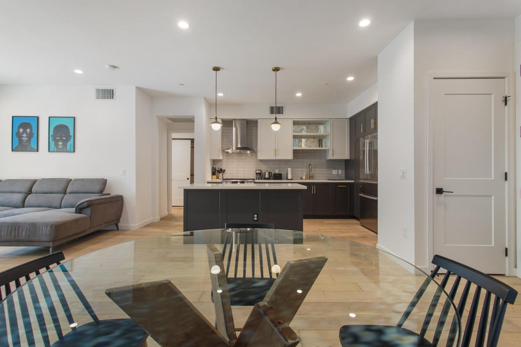 West Side Prime Location 2 Bedroom With Pool لوس أنجلوس المظهر الخارجي الصورة