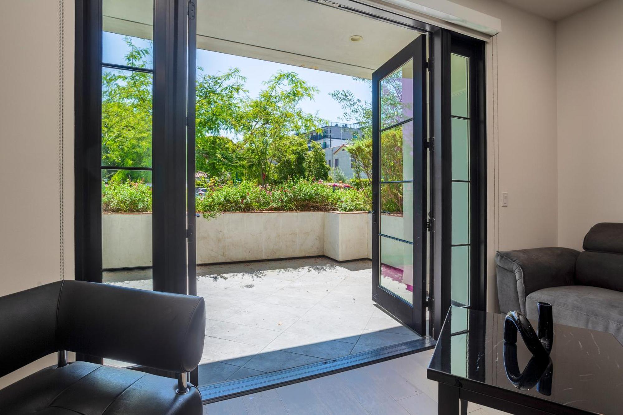 West Side Prime Location 2 Bedroom With Pool لوس أنجلوس المظهر الخارجي الصورة