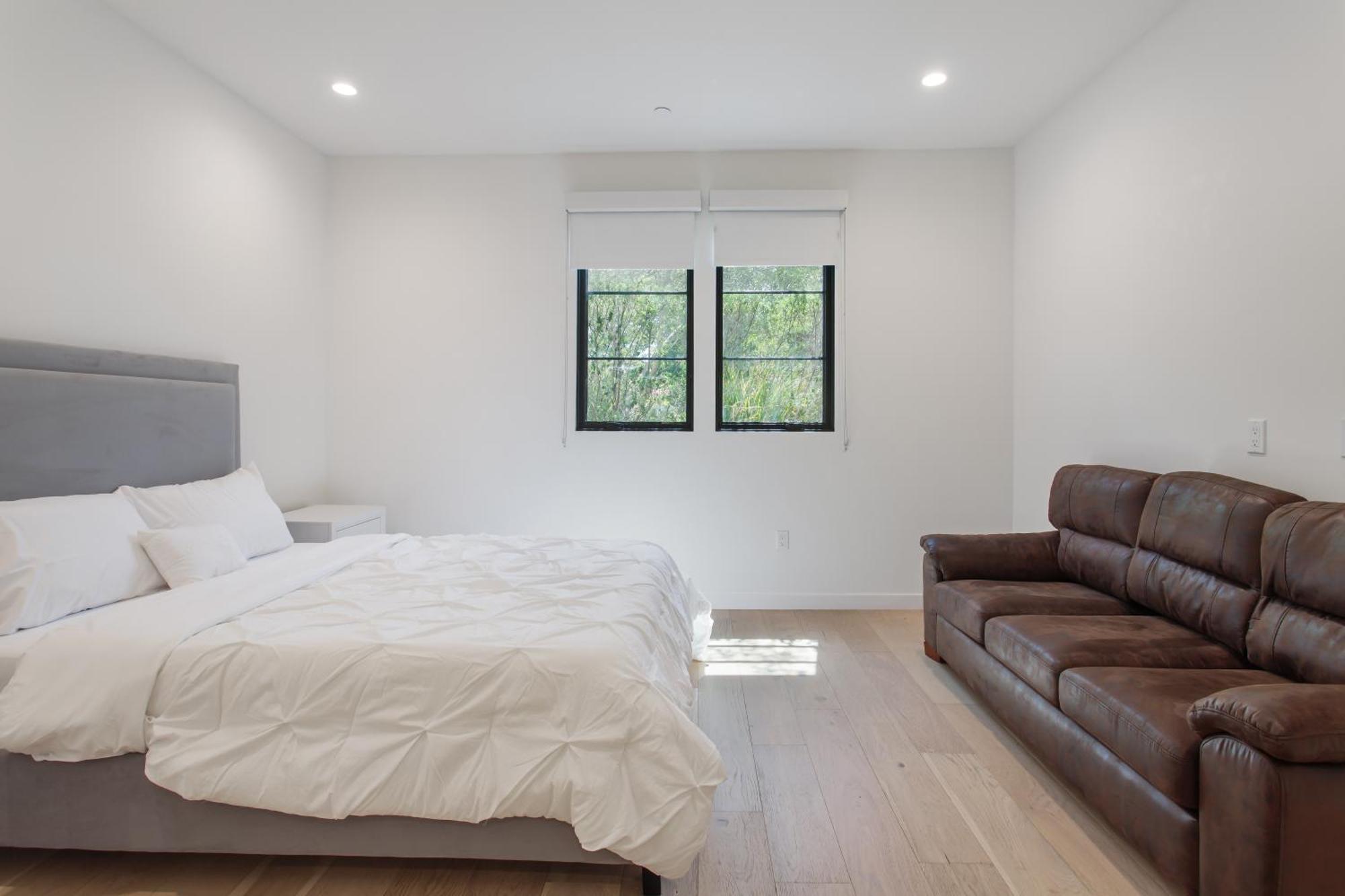 West Side Prime Location 2 Bedroom With Pool لوس أنجلوس المظهر الخارجي الصورة